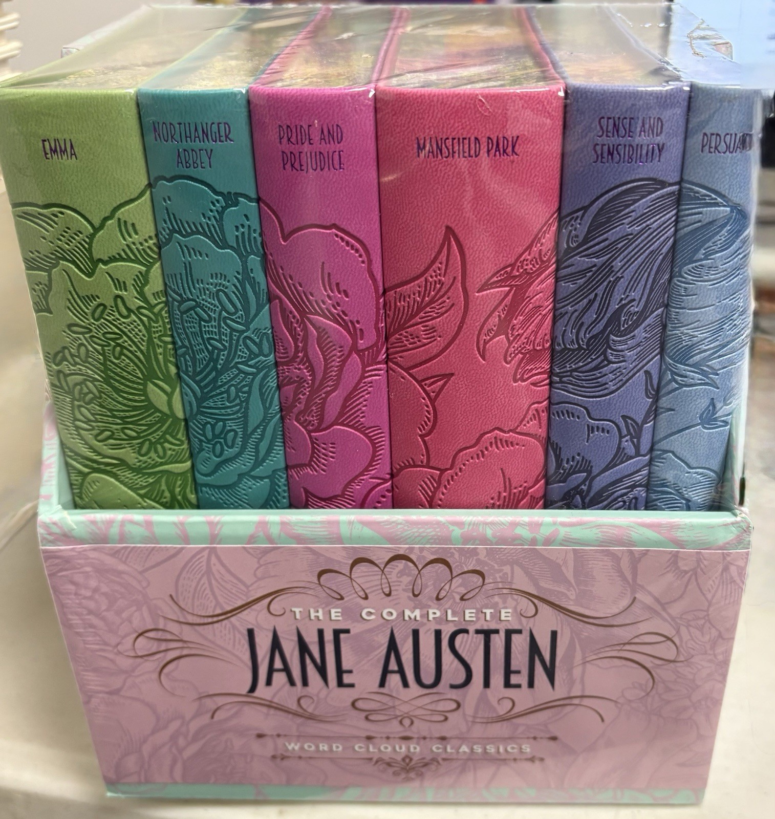 Jane Austen 6 Book Faux Leather Bound Set with Decorative Pages NEW